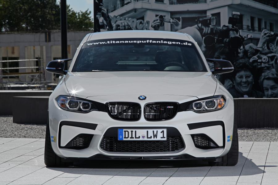  BMW M2 Coupe by Lightweight Performance (F87) 2016 года  (фото 11 из 42)